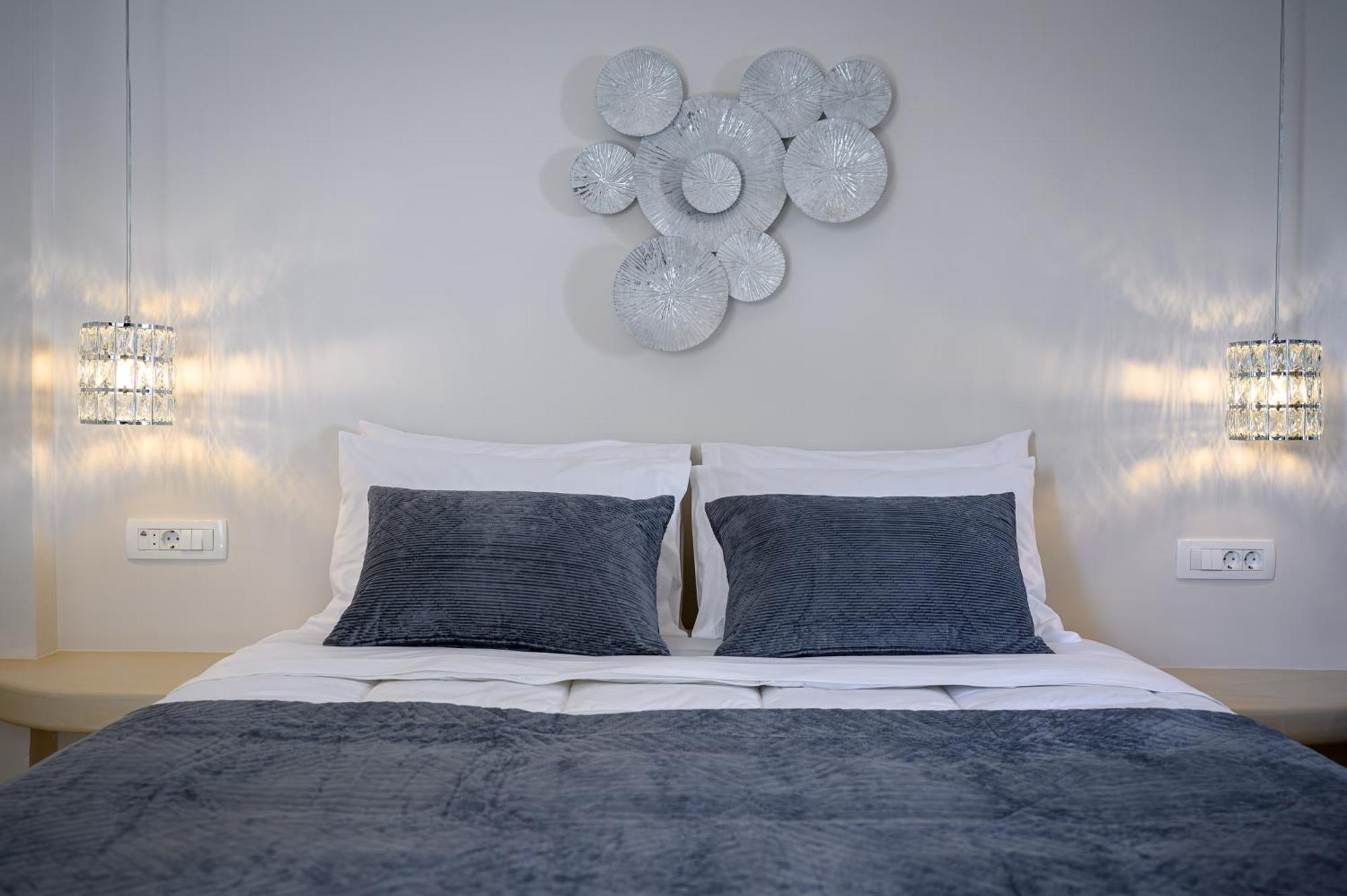 Galaria Serenity Suites Vóthon Екстериор снимка