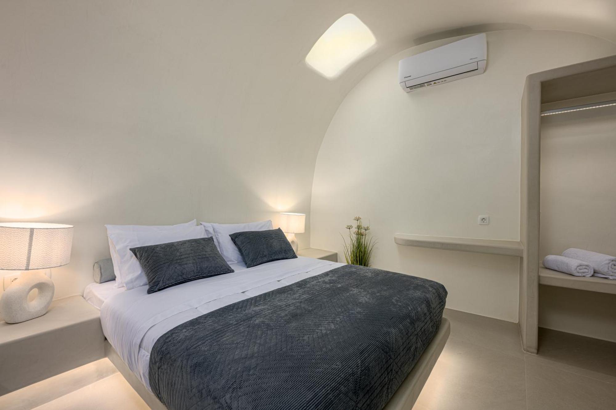 Galaria Serenity Suites Vóthon Екстериор снимка